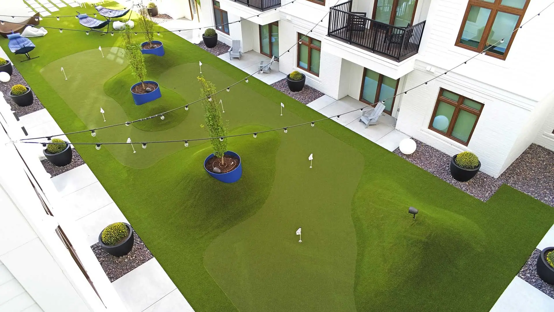 Artificial grass apartment lawn from SYNLawn
