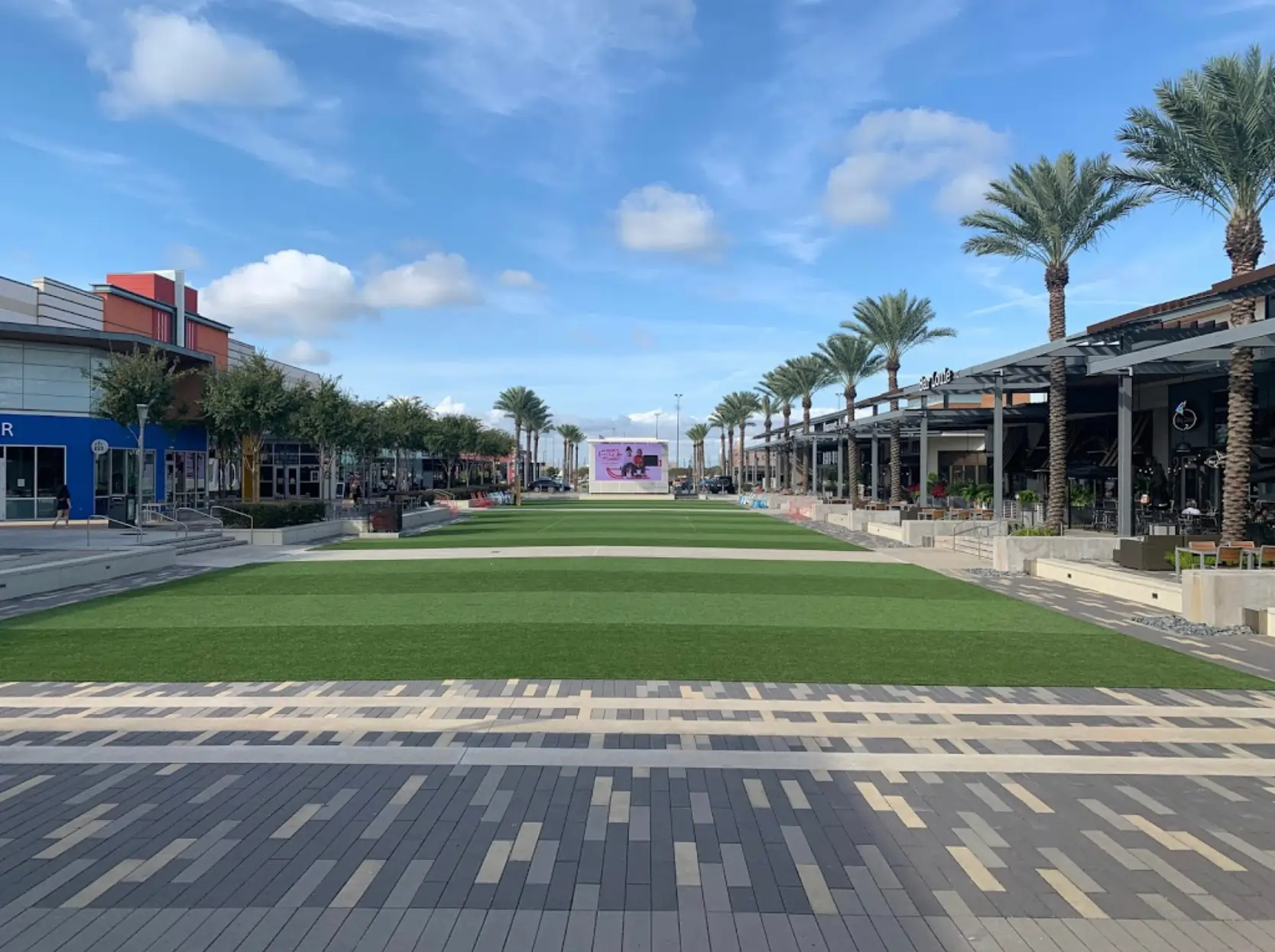 shopping plaza commercial artificial grass