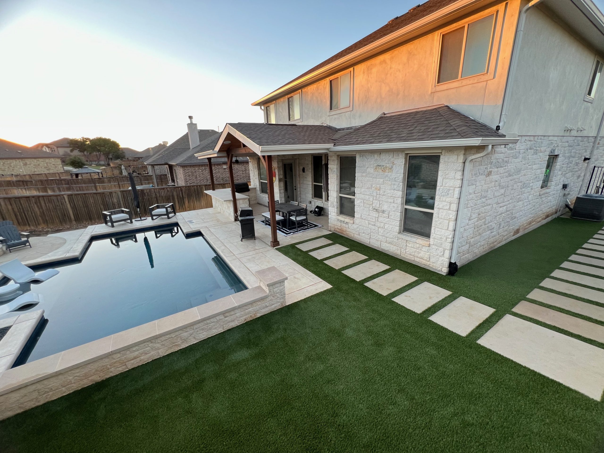 Orlando Artificial Turf Pool Deck SYNLawn